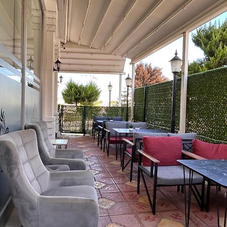 Ottoman Istanbul Airport Otel Ngoại thất bức ảnh